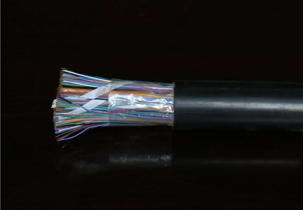 6347a5c8b0637.jpg 01.jpg